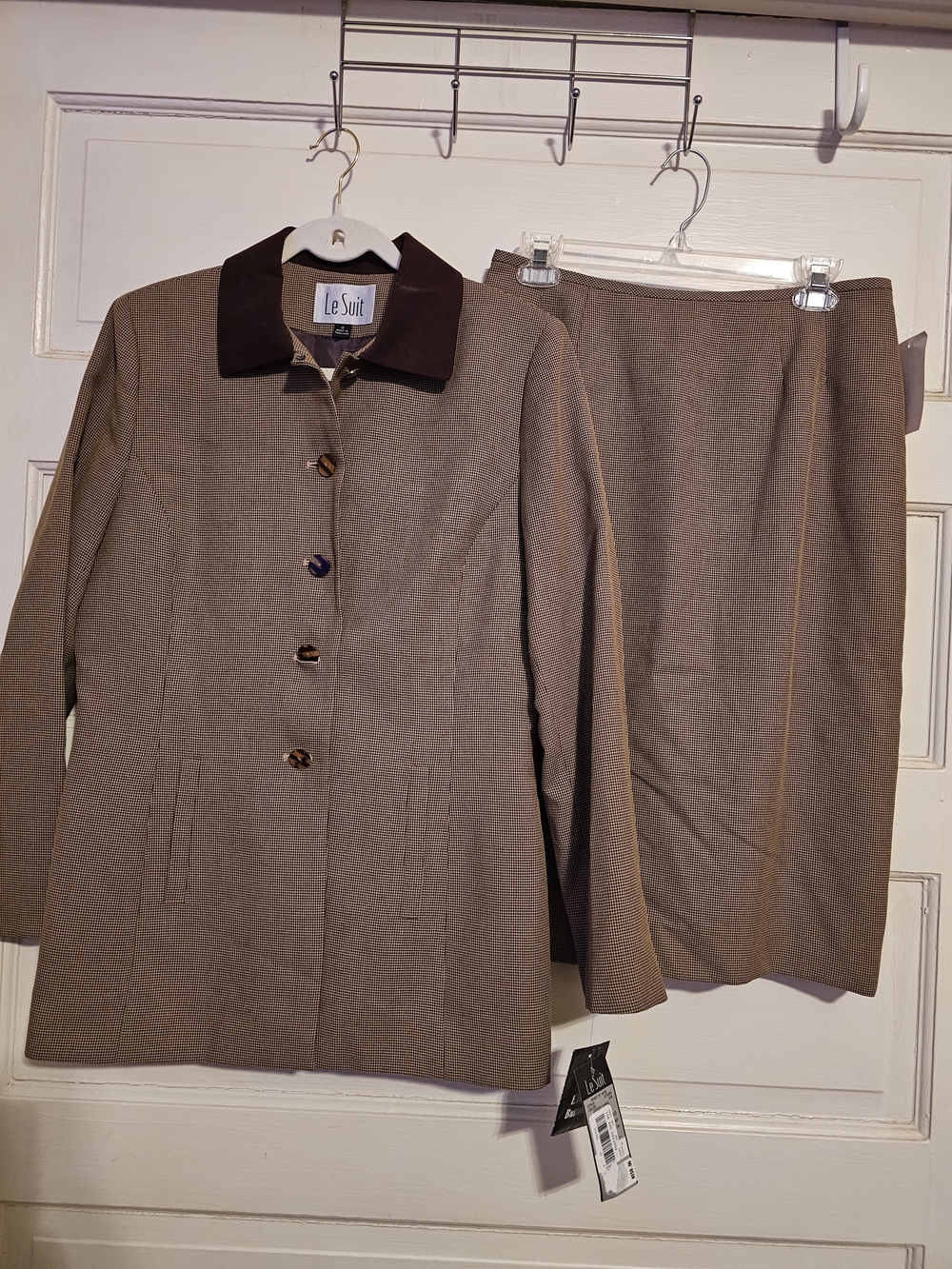 Le Suit Brown Pencil Skirt and Jacket Set with Dark Collar